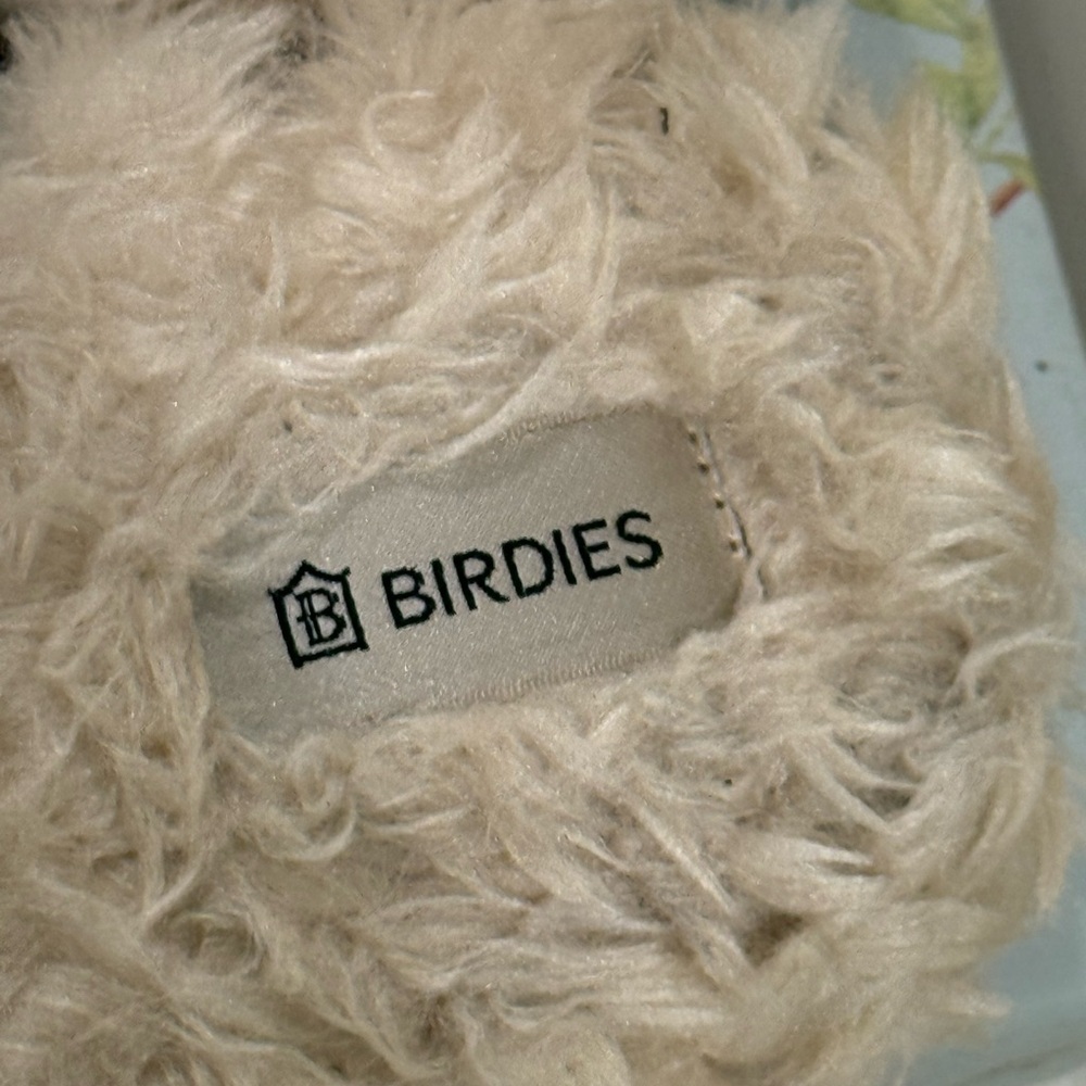 Birdies Women's Red Velvet “ The Phoebe “ Slippers ~ Worn 2X ~ Like New - Picture 4 of 11